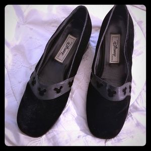 Disney black velvet shoes